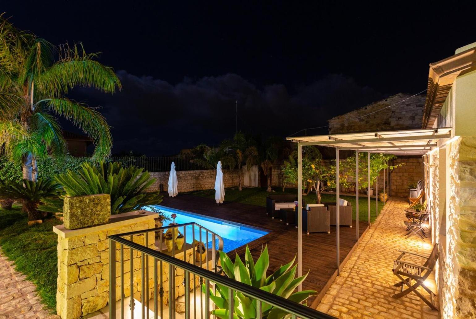 Villa Aziz ชิคลี ภายนอก รูปภาพ